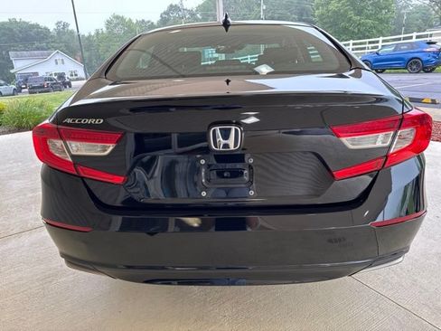 Used 2019 Honda Accord EX image 7