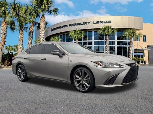 Used 2019 Lexus ES 350 F Sport image 2