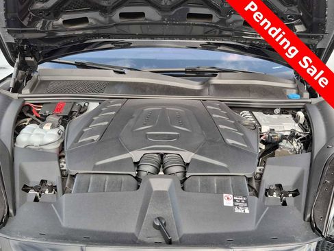 Used 2025 Porsche Cayenne GTS image 13