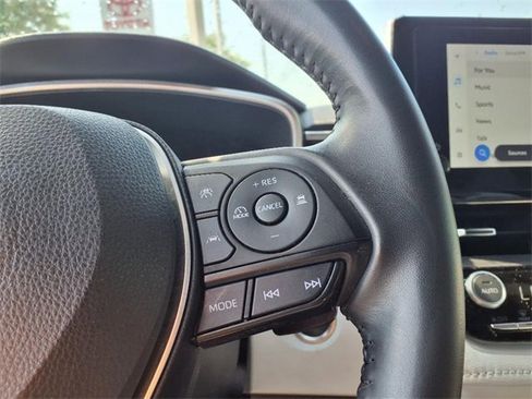 Certified 2023 Toyota Corolla XSE image 17