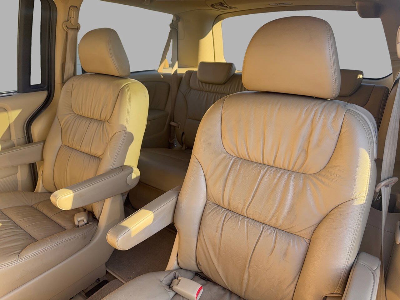Used 2010 Honda Odyssey EX-L image 21