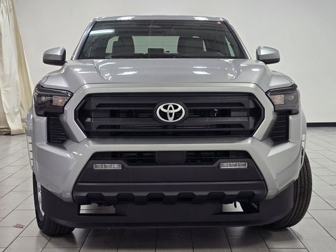 New 2026 Toyota Tacoma SR5 image 10