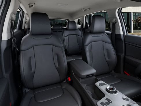 New 2026 Kia Sportage EX image 15