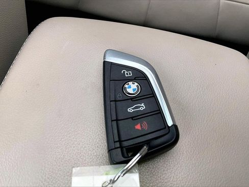 Used 2019 BMW X3 M40i w/ Premium Package image 12