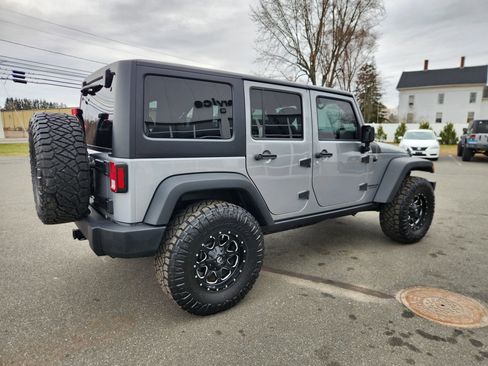 Used 2015 Jeep Wrangler Unlimited Sport w/ Quick Order Package 23S AWD/4WD image 15