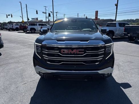 Used 2026 GMC Sierra 1500 SLT AWD/4WD image 8