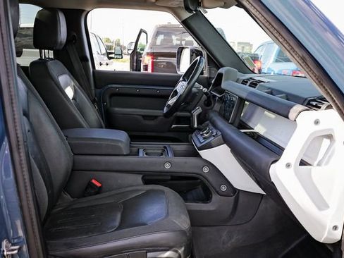 Used 2020 Land Rover Defender 110 S AWD/4WD image 28