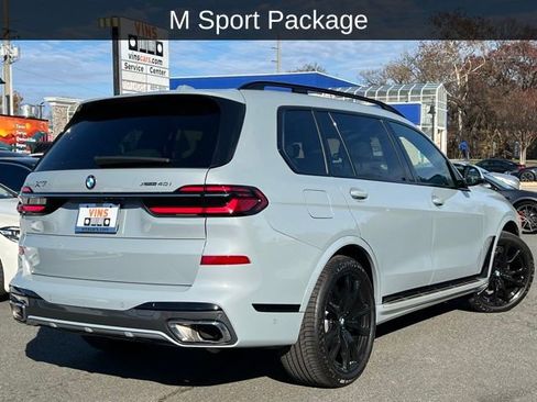 Used 2023 BMW X7 xDrive40i w/ M Sport Package image 5