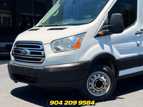 Used 2019 Ford Transit 350 XLT RWD image 2