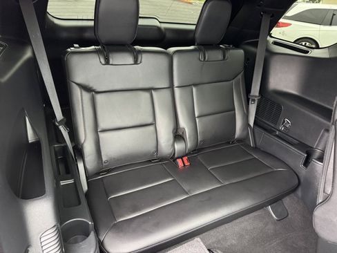 Used 2024 Ford Explorer ST w/ Equipment Group 401A AWD/4WD image 9