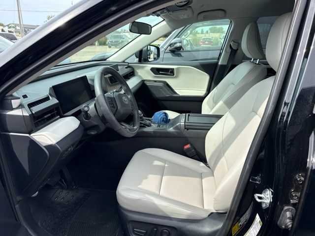 Used 2026 Toyota RAV4 XLE Premium w/ Weather Package AWD/4WD image 11