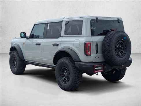 New 2026 Ford Bronco Badlands AWD/4WD image 9