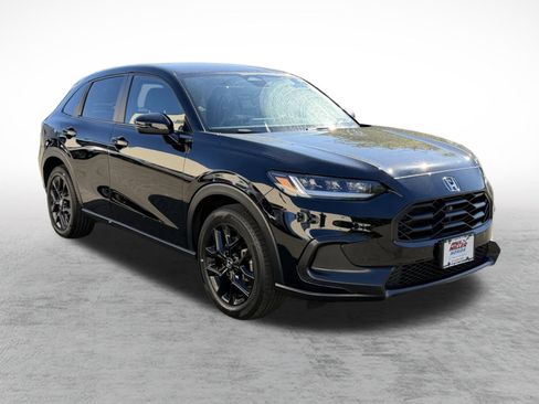 Certified 2024 Honda HR-V Sport image 3