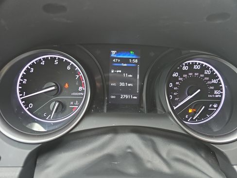 Used 2023 Toyota Camry LE image 20