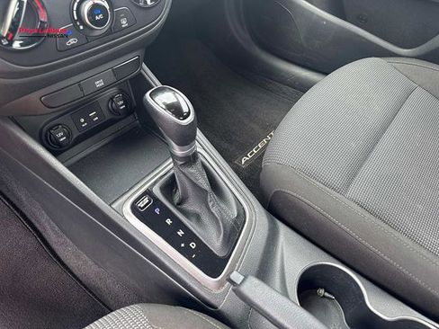 Used 2021 Hyundai Accent SEL w/ Cargo Package FWD image 26