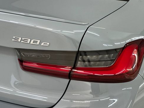 Certified 2023 BMW 330e w/ M Sport Package image 12
