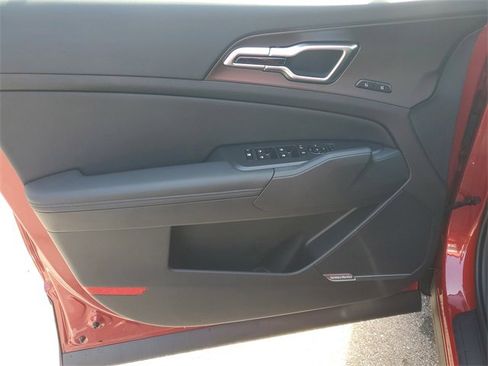 New 2026 Kia Sportage SX image 30