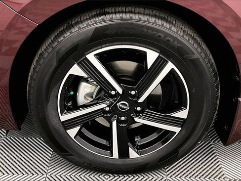 New 2025 Nissan Sentra SV w/ All-Weather Package image 12