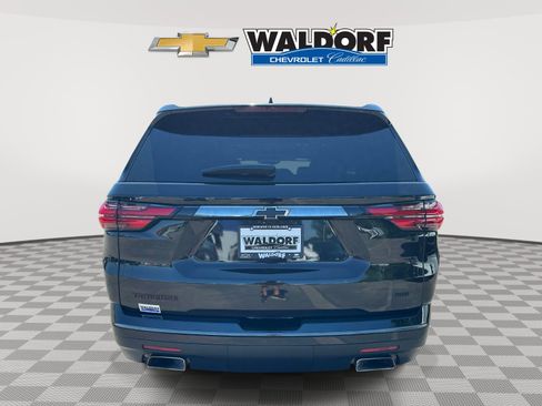 Used 2023 Chevrolet Traverse Premier w/ Redline Edition AWD/4WD image 5