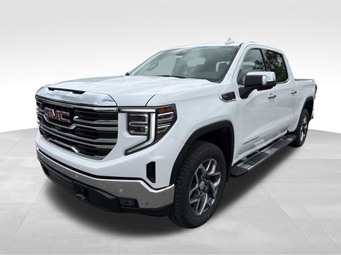 New 2026 GMC Sierra 1500 SLT w/ SLT Premium Plus Package AWD/4WD image 3