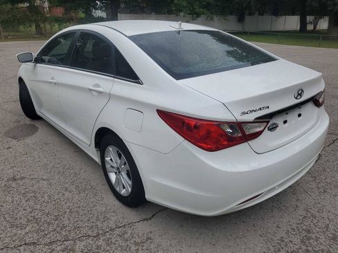 Used 2013 Hyundai Sonata GLS w/ Popular Equipment Pkg FWD image 4