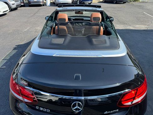 Used 2019 Mercedes-Benz C 300 4MATIC Cabriolet image 10