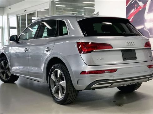 Certified 2023 Audi Q5 2.0T Premium Plus w/ Premium Plus Package image 4
