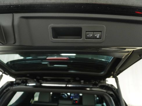Certified 2025 Toyota 4Runner Trailhunter AWD/4WD image 7