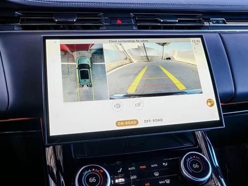 Used 2023 Land Rover Range Rover Sport SE image 39