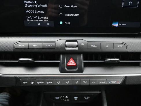 Used 2025 Kia K4 LXS image 27