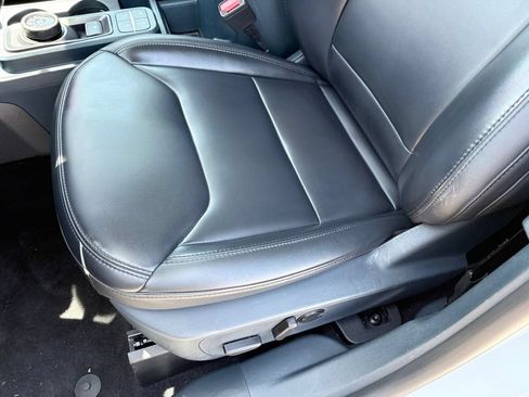 Used 2023 Ford Maverick Lariat w/ Lariat Luxury Package AWD/4WD image 13