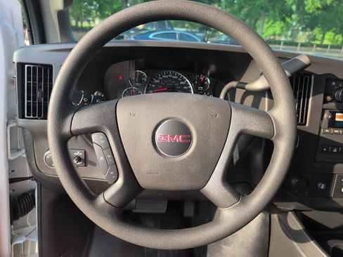 New 2026 GMC Savana 2500 w/ Driver Convenience Package RWD image 26