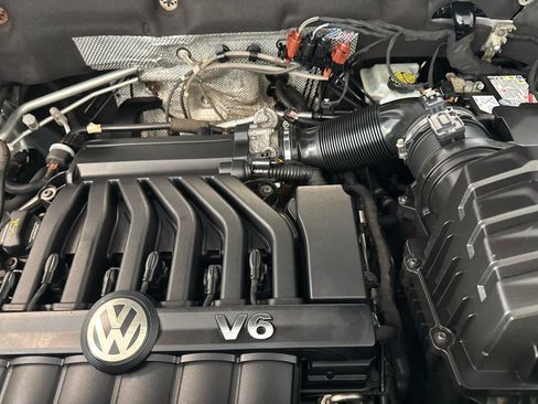 Used 2019 Volkswagen Atlas SE AWD/4WD image 21