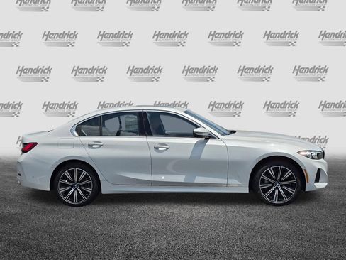 New 2026 BMW 330i xDrive Sedan w/ Premium Package AWD/4WD image 11