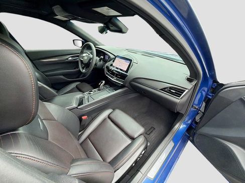 Used 2020 Cadillac CT5 V w/ Premium Package image 30