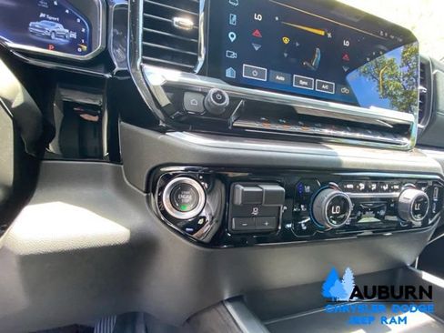 Used 2025 Chevrolet Silverado 1500 LTZ w/ Technology Package AWD/4WD image 44