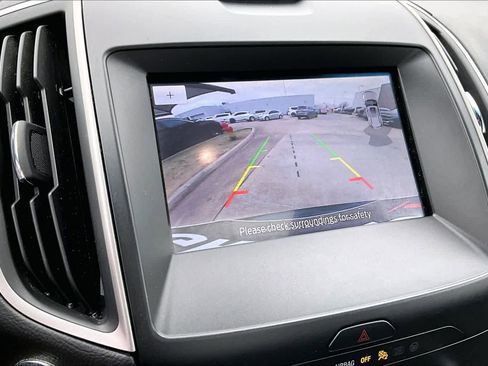 Used 2020 Ford Edge ST-Line w/ Cold Weather Package image 23