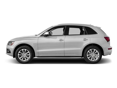 Used 2017 Audi Q5 2.0T Premium Plus w/ Technology Package AWD/4WD image 3