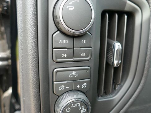 New 2026 Chevrolet Silverado 1500 Custom Trail Boss AWD/4WD image 16