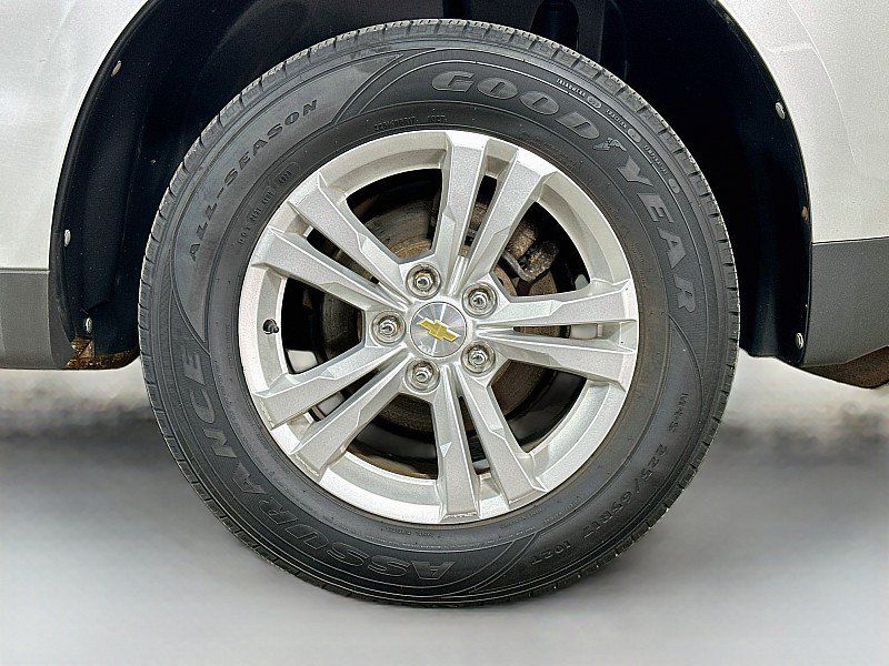Used 2012 Chevrolet Equinox LS FWD image 28