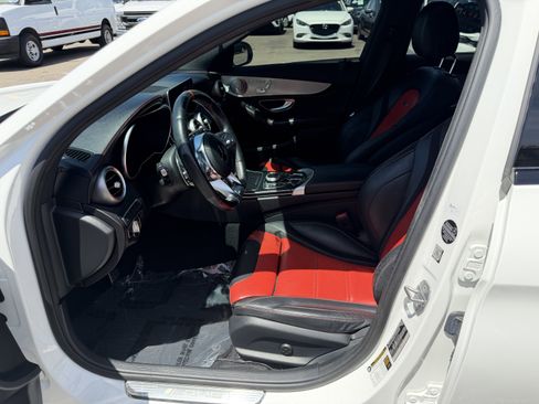 Used 2020 Mercedes-Benz C 63 AMG Sedan image 21