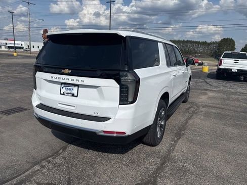 New 2026 Chevrolet Suburban LT w/ Comfort Package AWD/4WD image 3