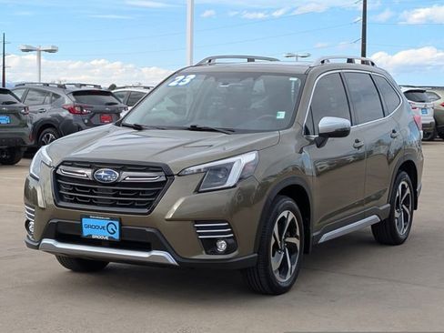 Used 2023 Subaru Forester Touring w/ Popular Package #2 image 7