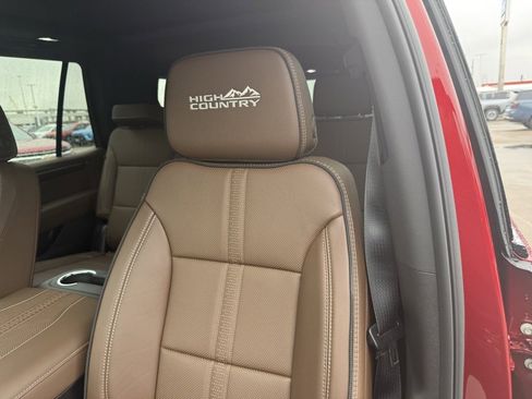 New 2025 Chevrolet Tahoe High Country w/ Sun And Tow Package image 22