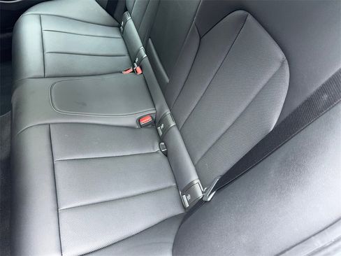 Used 2025 BMW 330i Sedan image 41