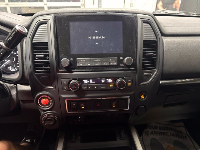 Used 2024 Nissan Titan SV w/ SV Convenience Package AWD/4WD image 5