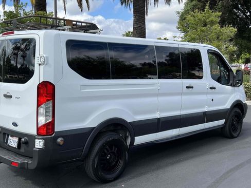 Used 2016 Ford Transit 350 XLT image 60