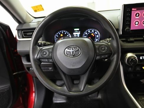 Used 2019 Toyota RAV4 XLE image 4