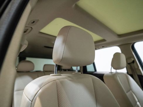 Used 2014 Mercedes-Benz GLK 250 BlueTEC 4MATIC image 16