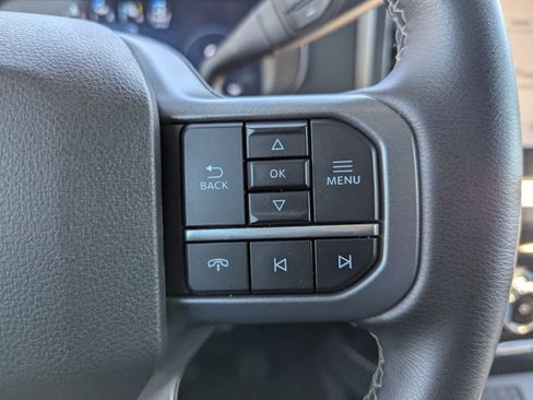 Used 2026 Ford F250 Lariat AWD/4WD image 14